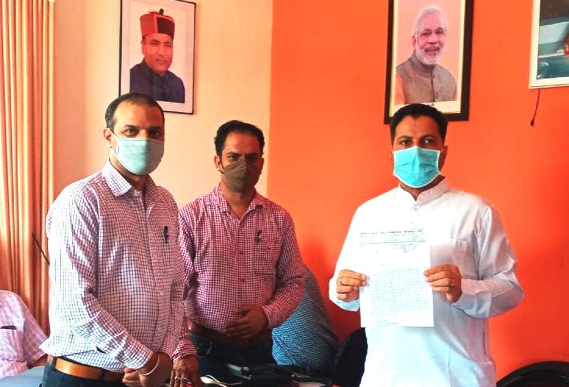 Forum met with MLA regarding the problem of power cut