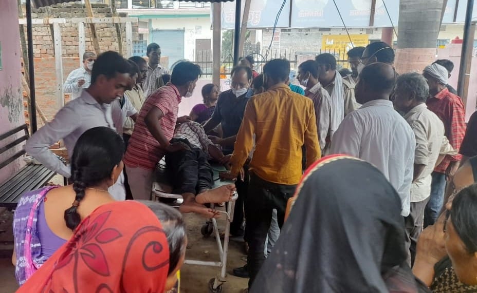 The condition of the young man deteriorated as soon as the second dose of the vaccine was administered