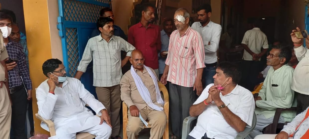 Hathras: MP learned about the injured in Sitahari shooting