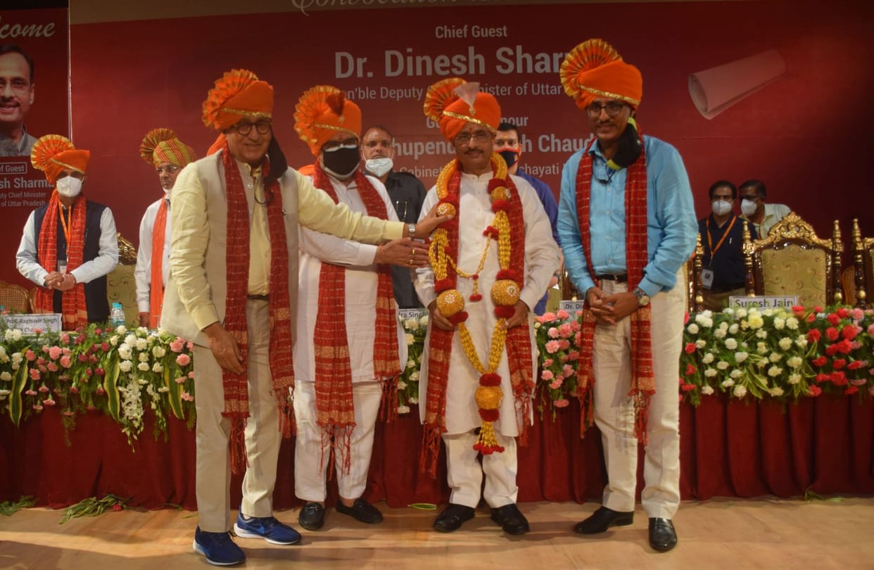Deputy CM gave medals to the meritorious at the convocation of TMU