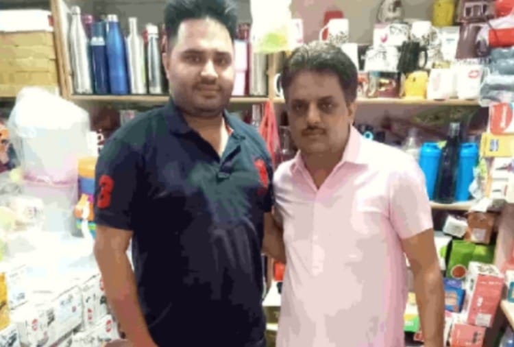 Friendship Day: Devendra Chhabra helped a friend relative during Corona period