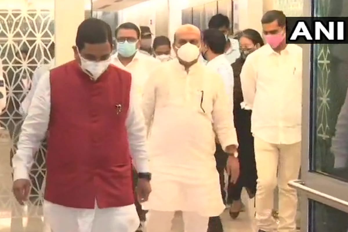 Karnataka CM Basavaraj Bommai reached Delhi decision can be taken on cabinet expansion