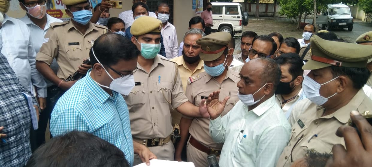 Lawyers submitted memorandum to the commissioner