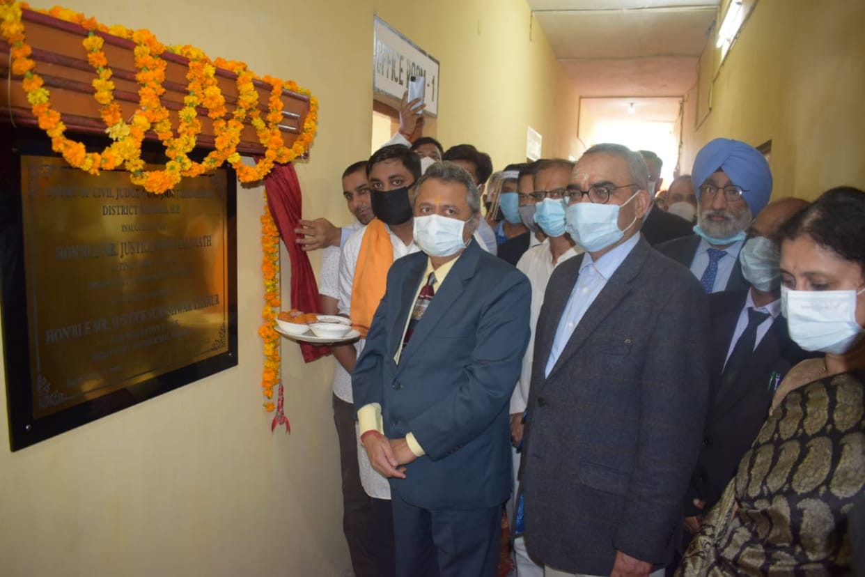 Right of every man to get justice: Justice Ravi