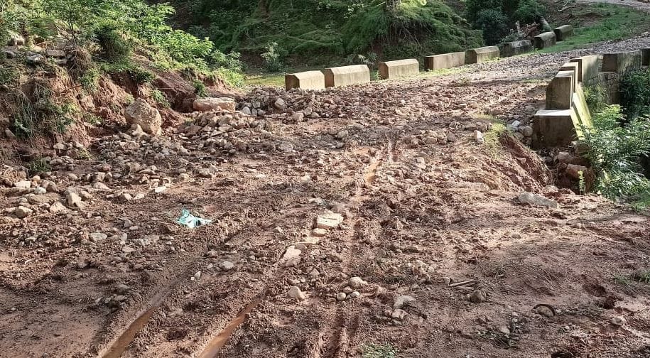 Kotla-Jolna-Solda road vehicular movement stalled for a month