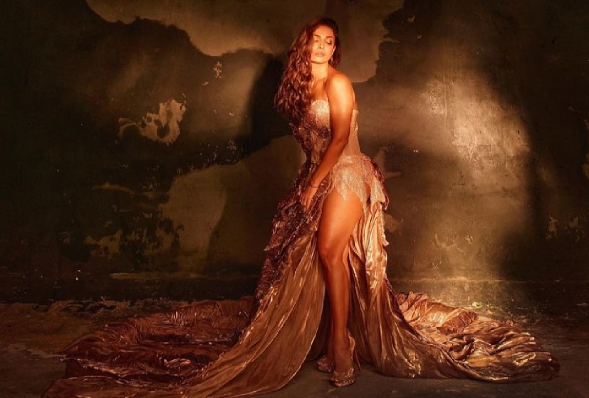 Malaika Arora shares her latest Photos in golden gown on Instagram