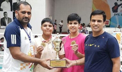 Sanjana and Kirti won gold medal in Junior Girls National Boxing