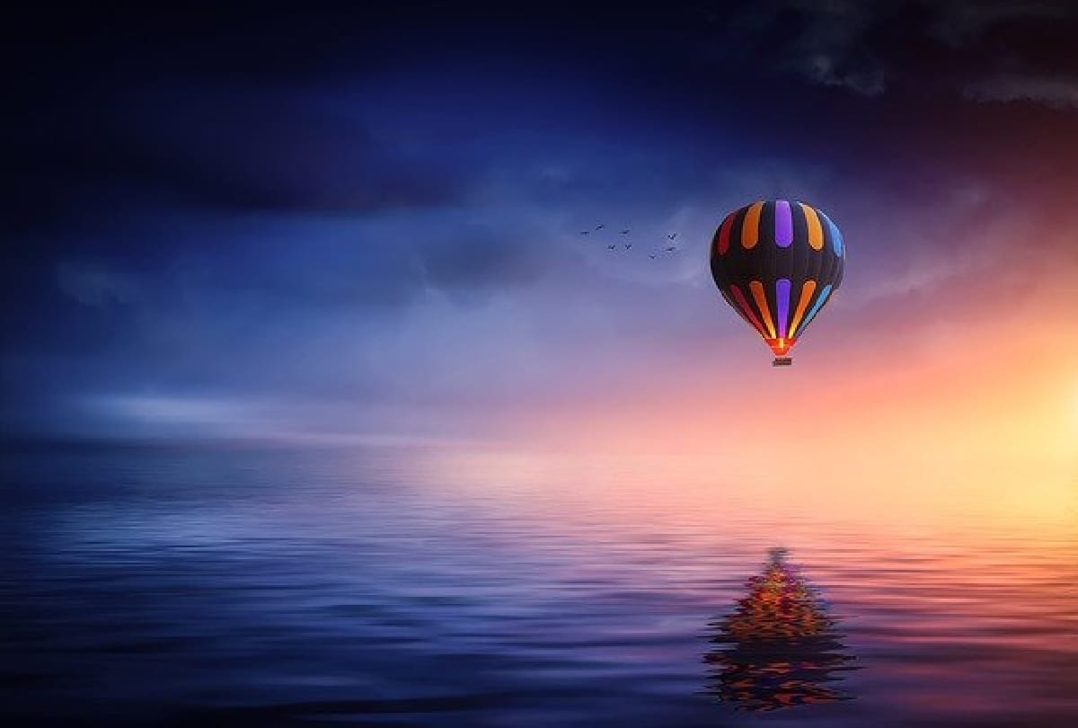 Visit these places around Delhi to take hot air balloon ride