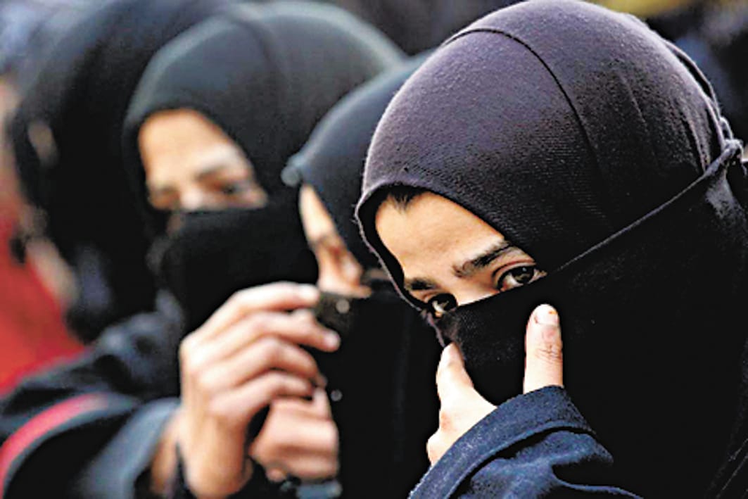 Called from Saudi Arabia and told the wife talaq-talaq-talaq