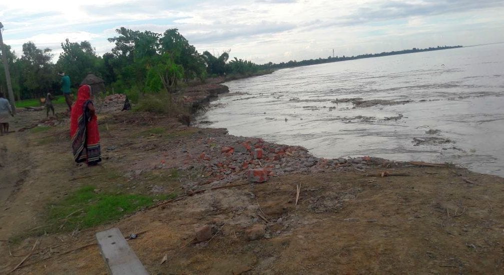 Eruption intensified, five houses covered in river