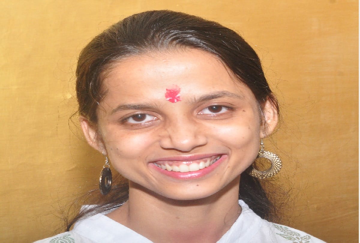 Jhansi daughter dominated in CLAT got second rank in the country