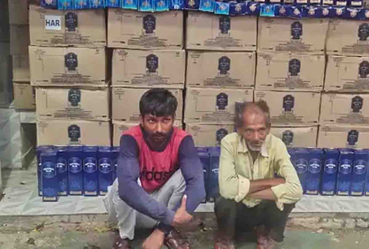 haryana liquor was being smuggled by hiding inside the machine