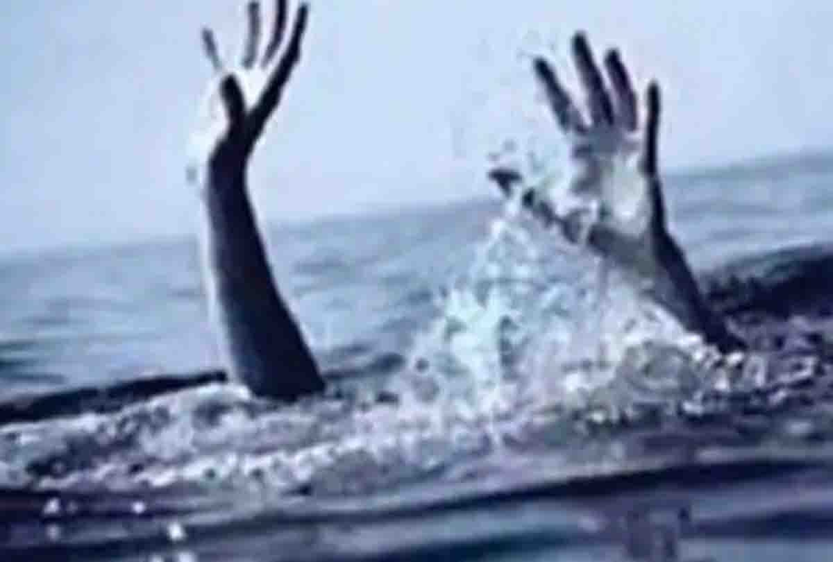 Youth commits suicide in kanpur up