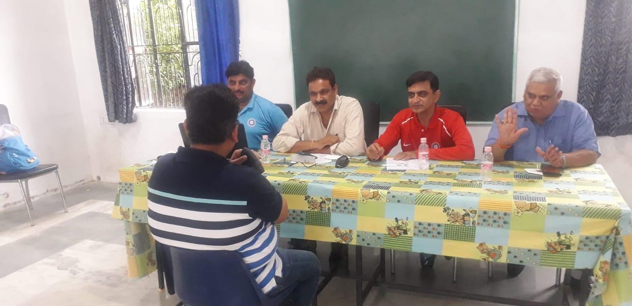 Up Board,judge,workshop,cricket,play