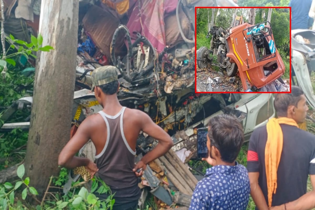 Accident in up:  two drivers died after Truck and canter clashed in bijnor
