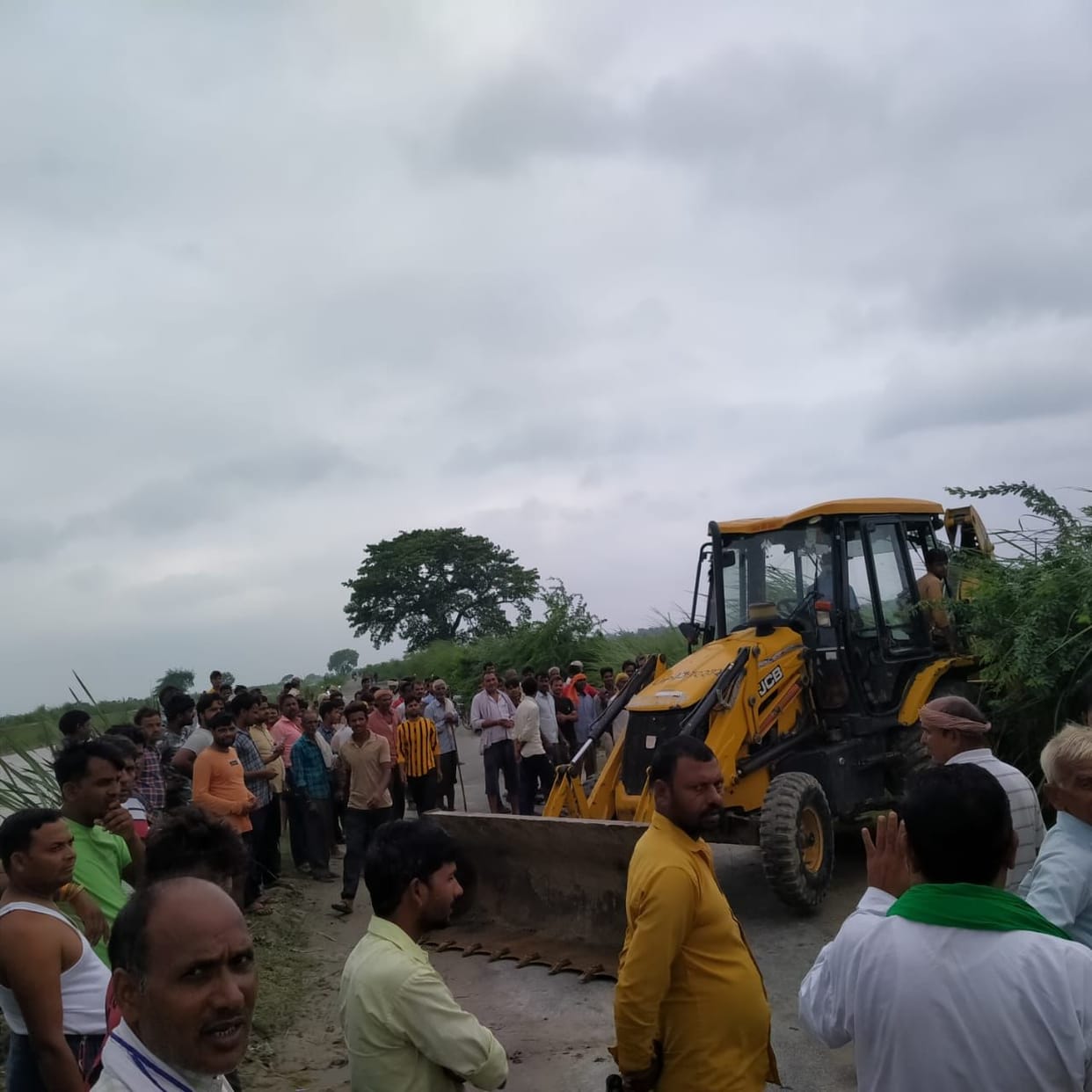 villagers cut rura saifai marg