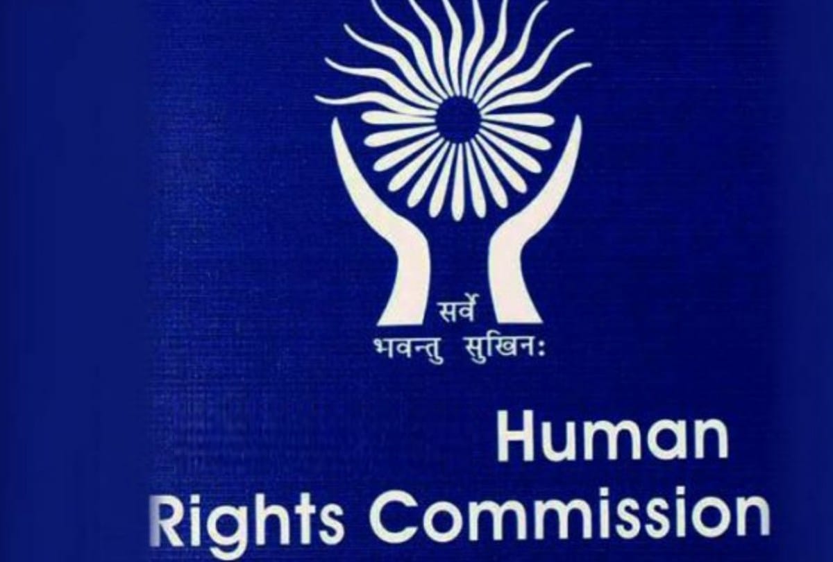 Human Rights Commission sought report on the brutal murder of five people in Prayagraj