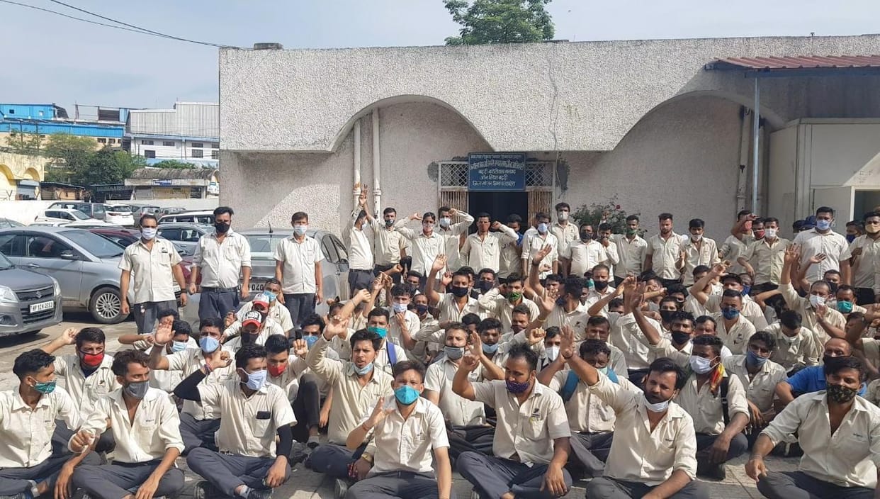 Soap factory management in BBN Jharmajri closed gates fir 150 workers in factory
