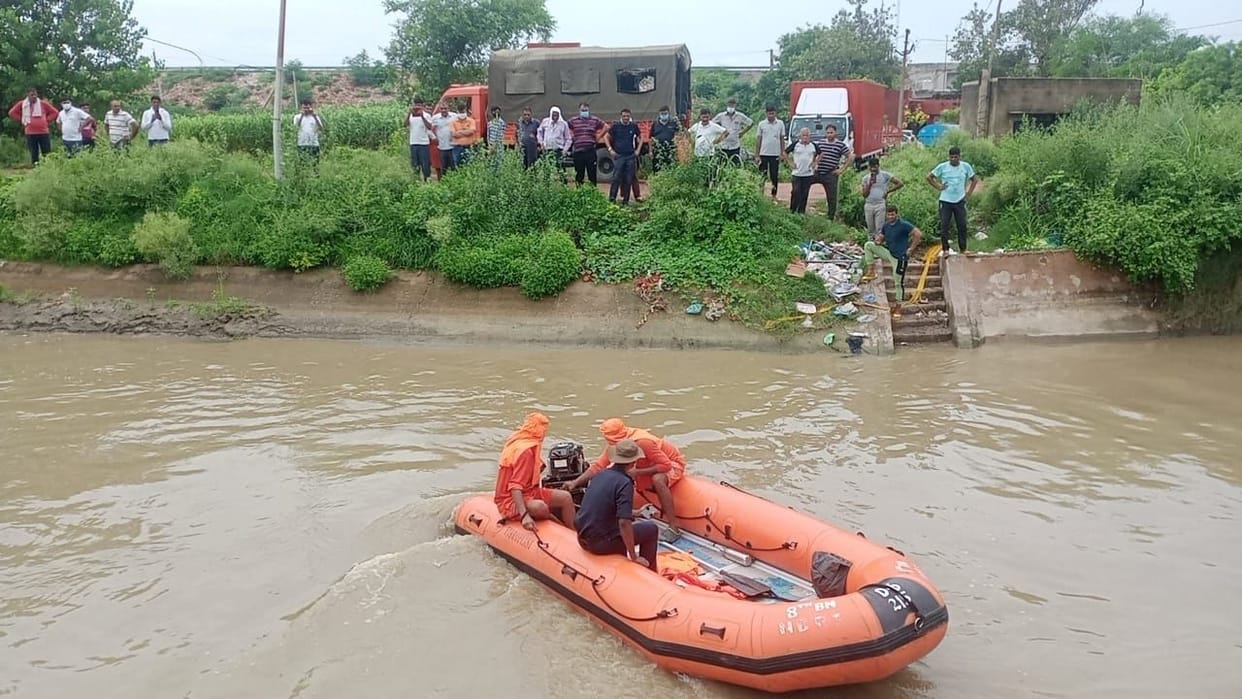 jhajjar bahadurgarh,Delhi teenager's body found in NCR Minor after 22 hours