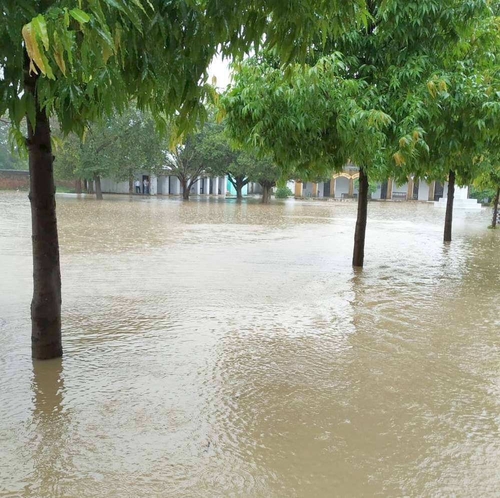 Water entering houses due to lack of drainage