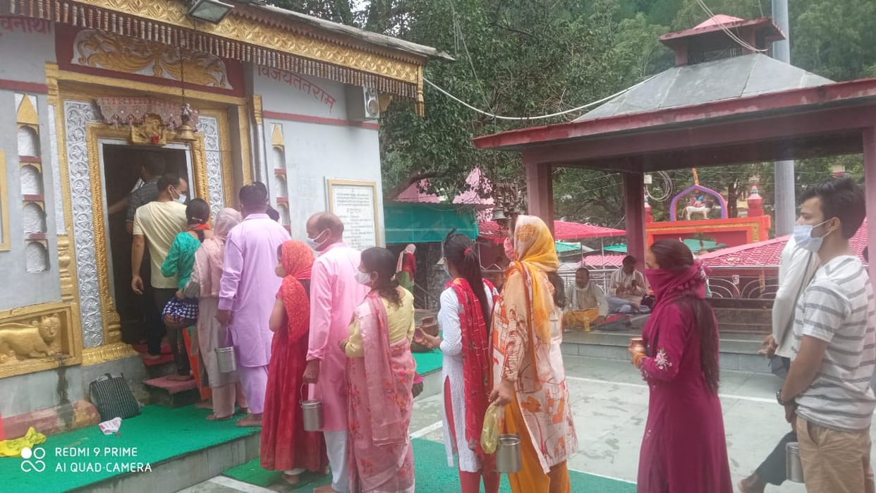 sawan 2021: sawan monday, devotee rush in shiv temple in uttarakhand