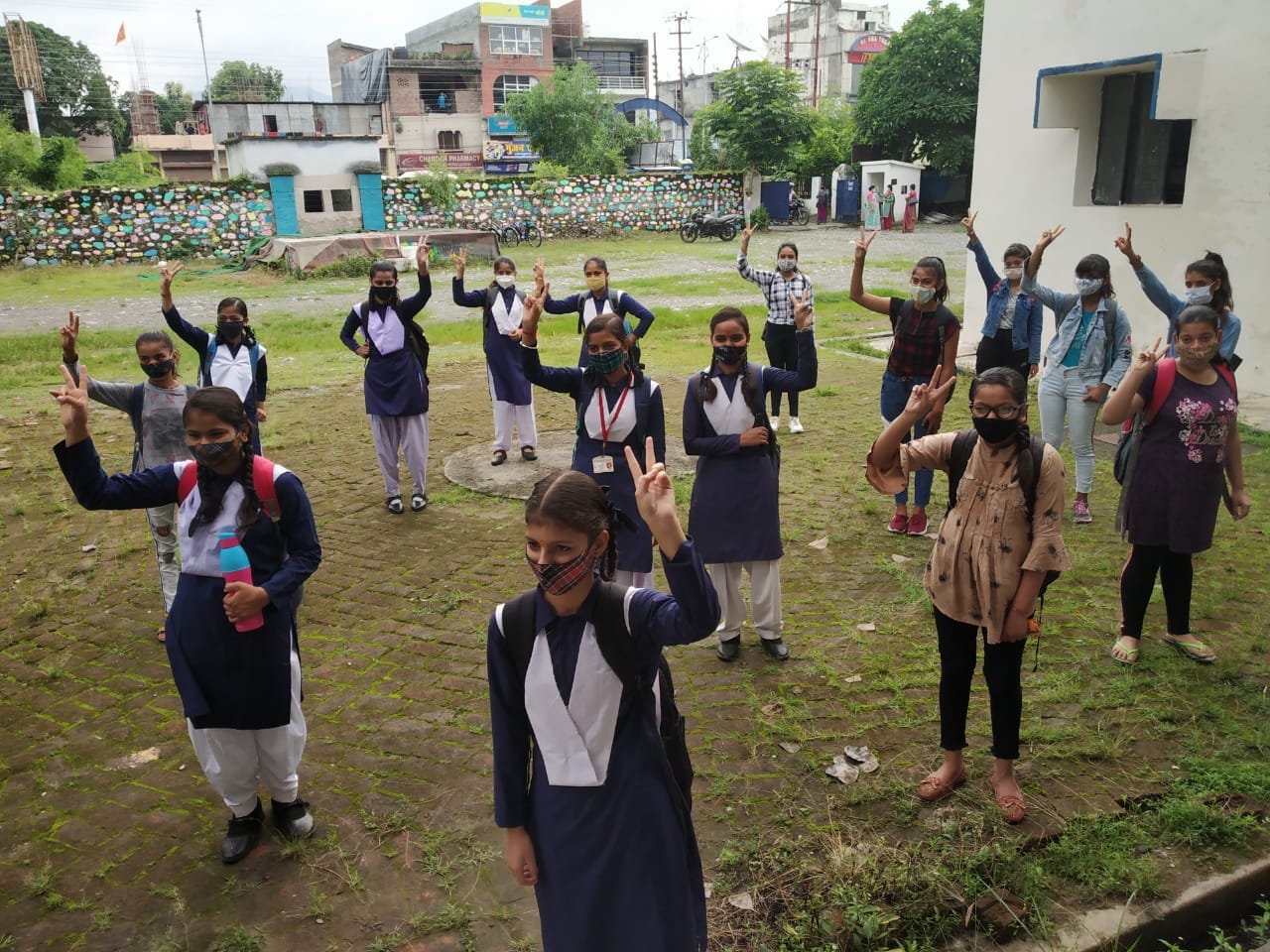 School-Colleges Reopening 2022 All India School Status Know About School Reopening Closing
