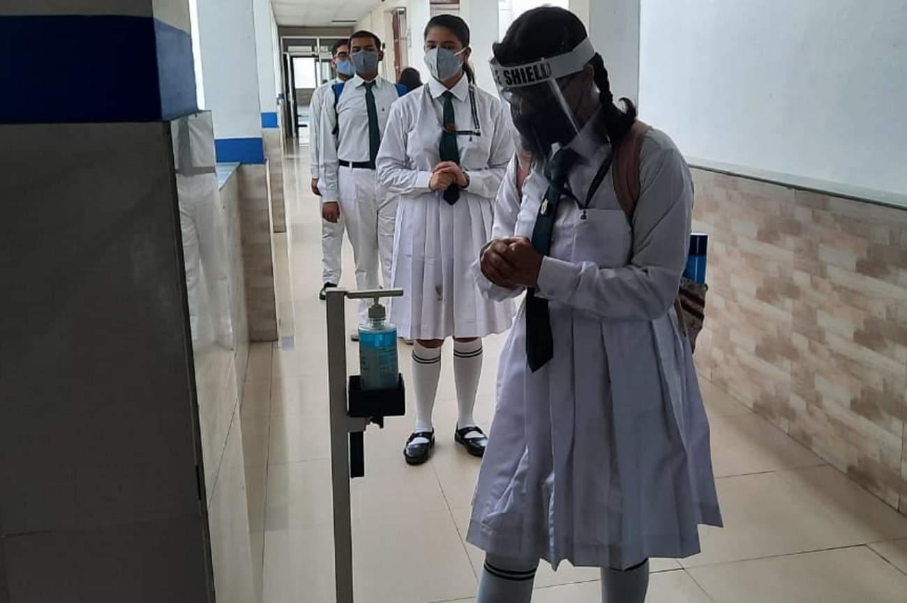 Uttarakhand School Reopen: Schools From Class 9th To 12th Will Open From Today photos