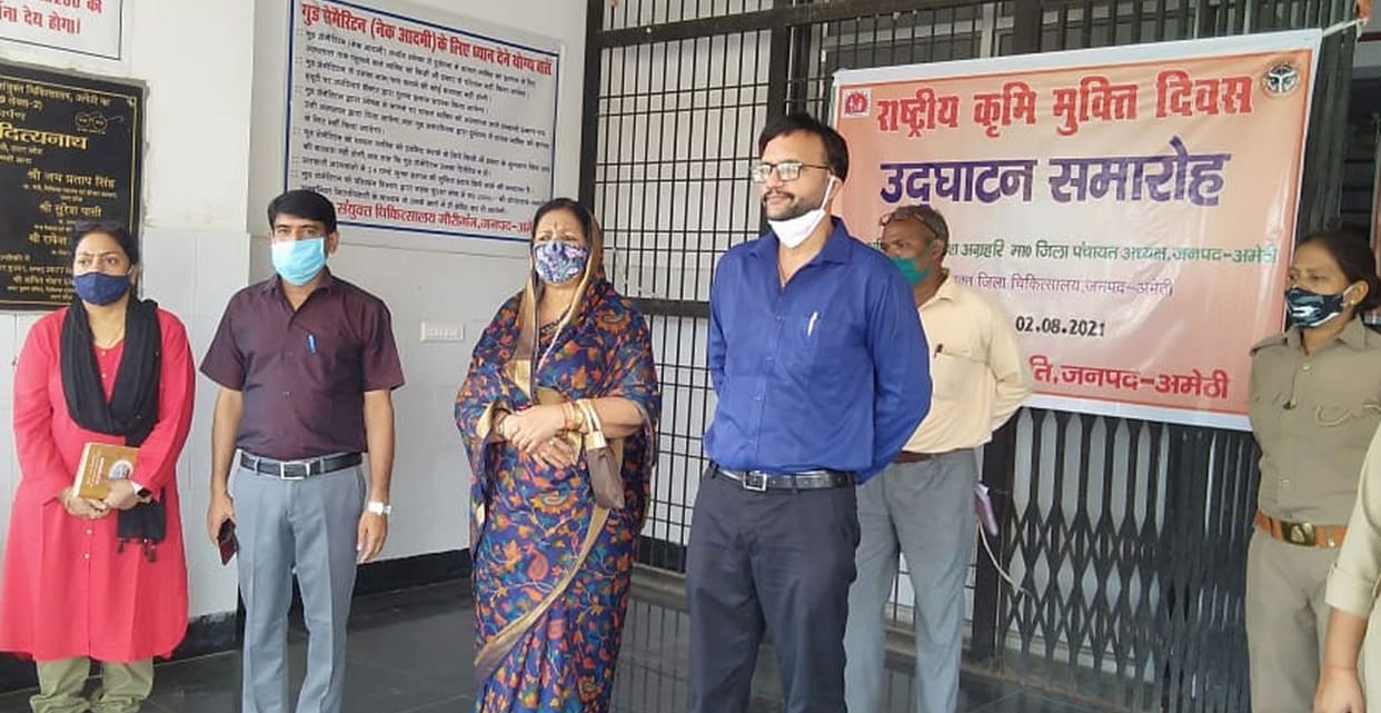 member of state women association visited hospital