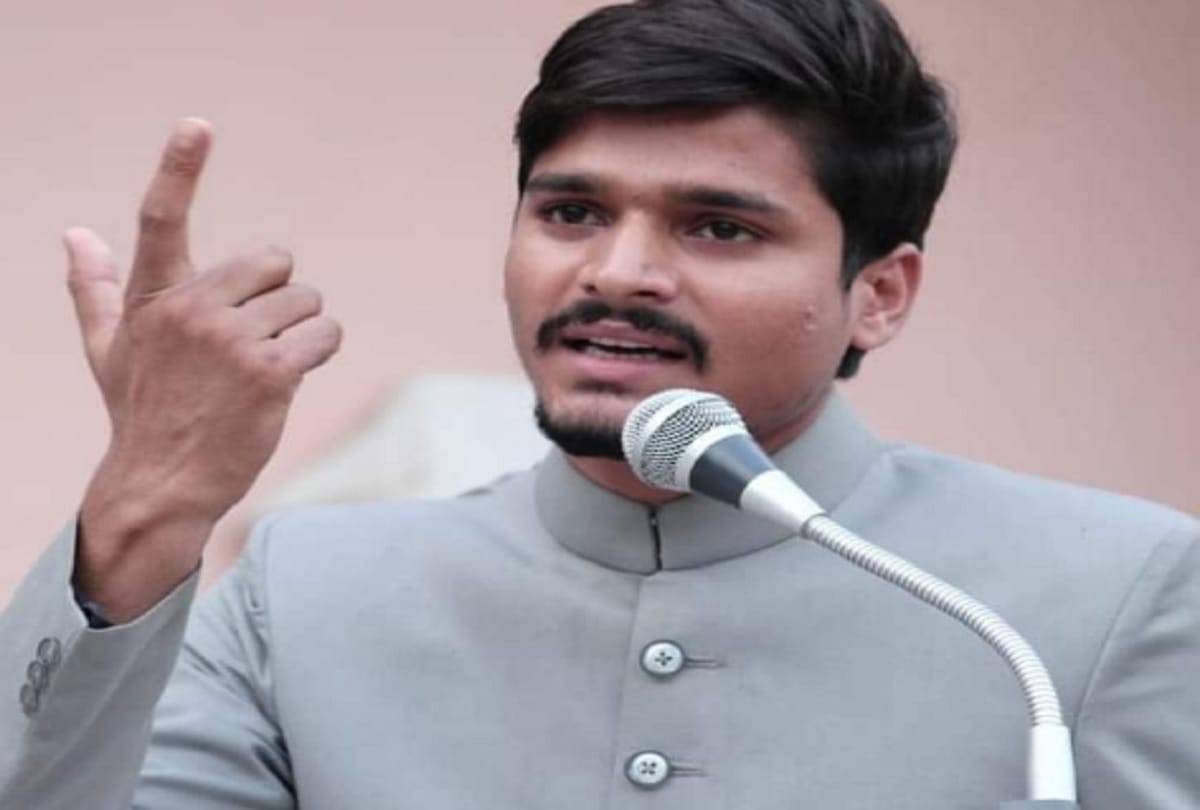 former secretary of AMU students union Huzaifa said Jinnah is history not faith for us
