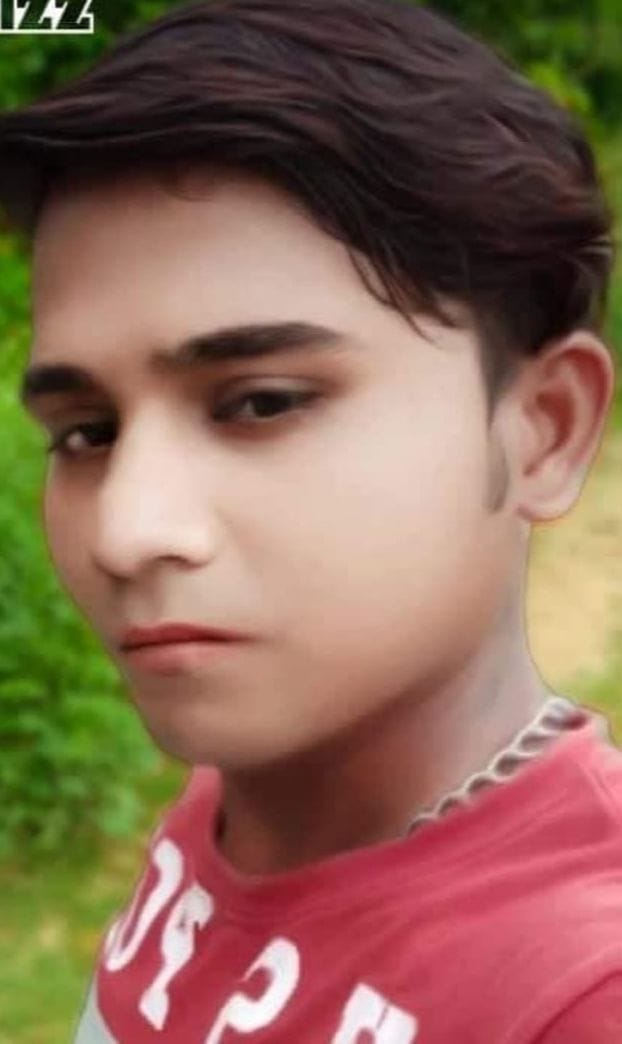 Youth dies due to hanging under suspicious circumstances