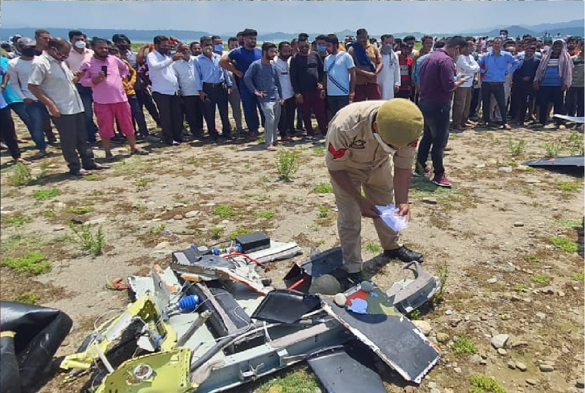 army Chopper crash in Kathua near Purthu Jammu and Kashmir