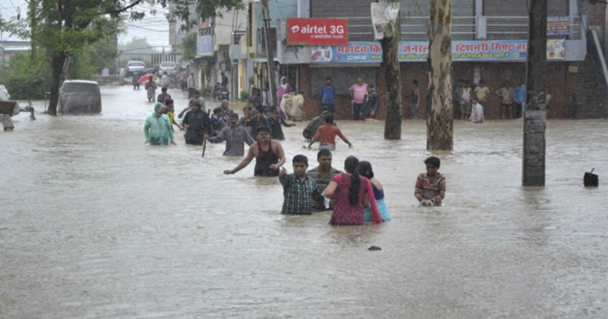 The situation worse in madhya pradesh due to floods, CM Chouhan sought the help from Prime Minister Modi