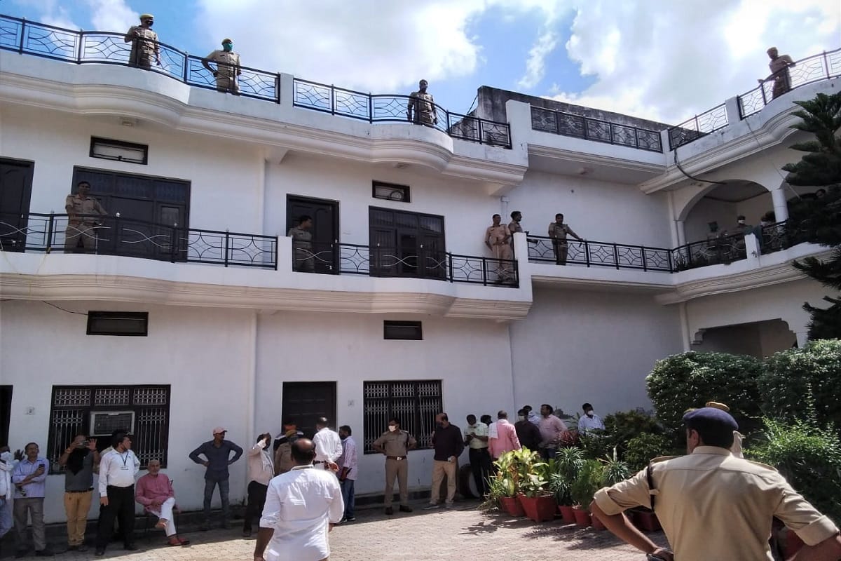 Mukhtar Ansari wife and brother in law property attached, will also be attach in Lucknow