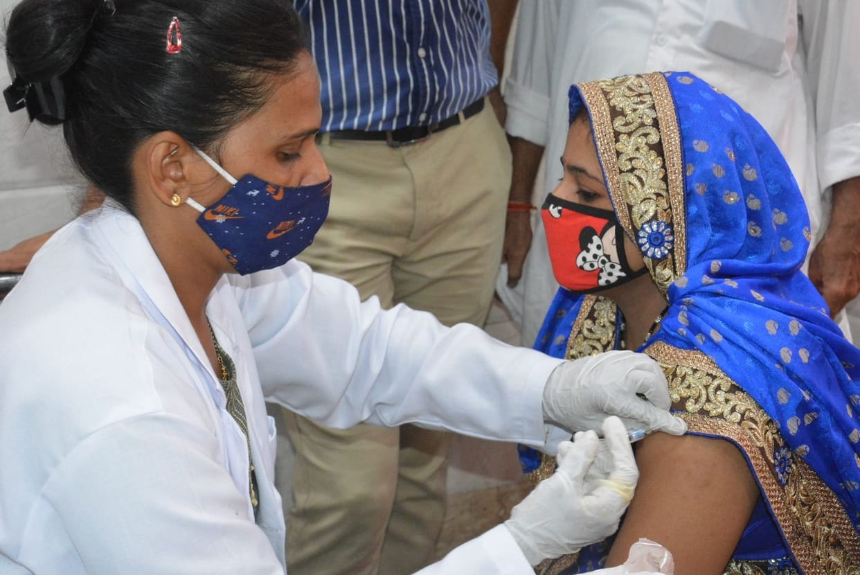 40849 people got vaccinated in one day