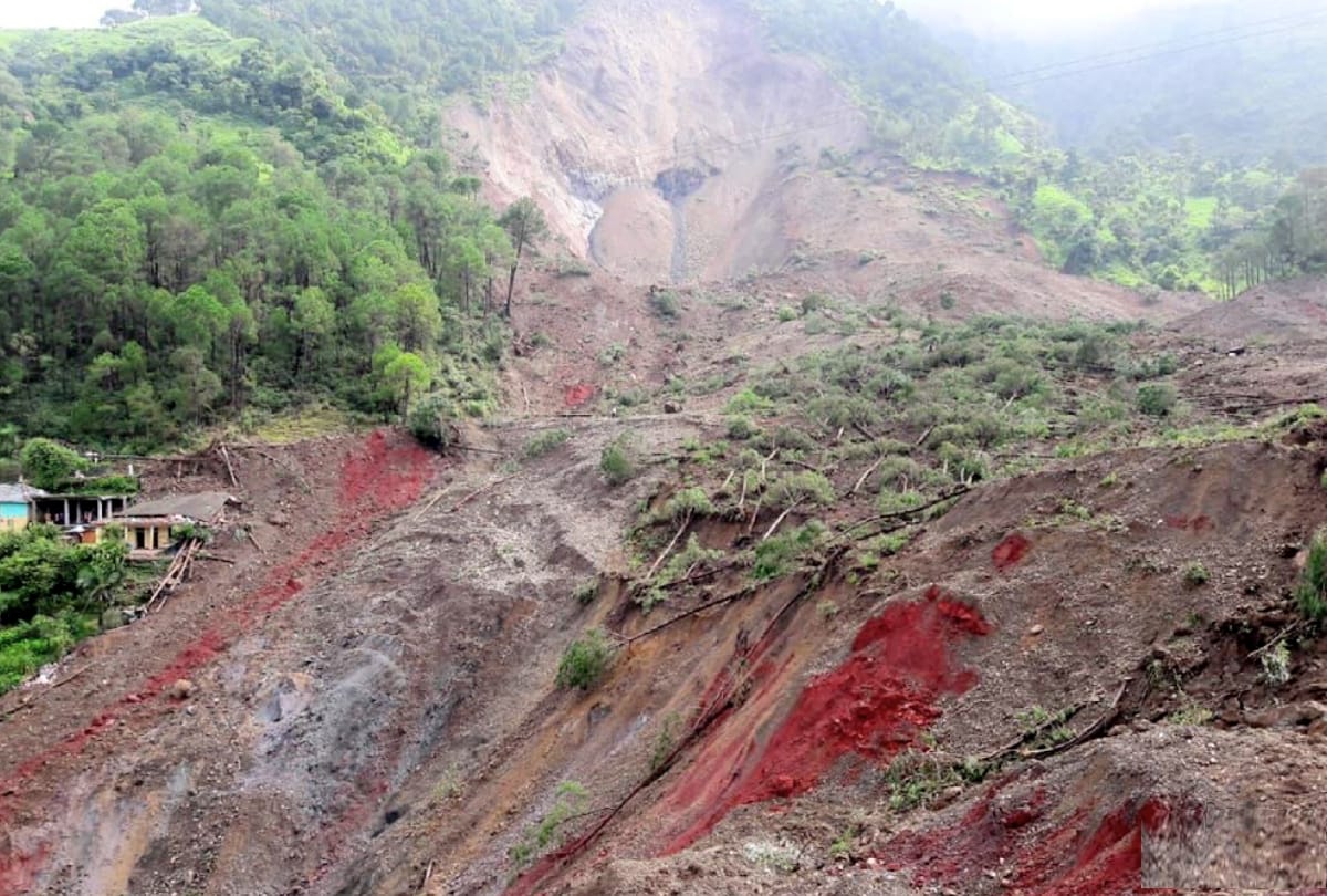 Mountain's pain: Year after year the scene of devastation is increasing, rescue plans in files
