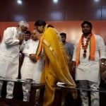 भाजपा के प्रदेश अध्यक्ष स्वतंत्र देव सिंह व अन्य।