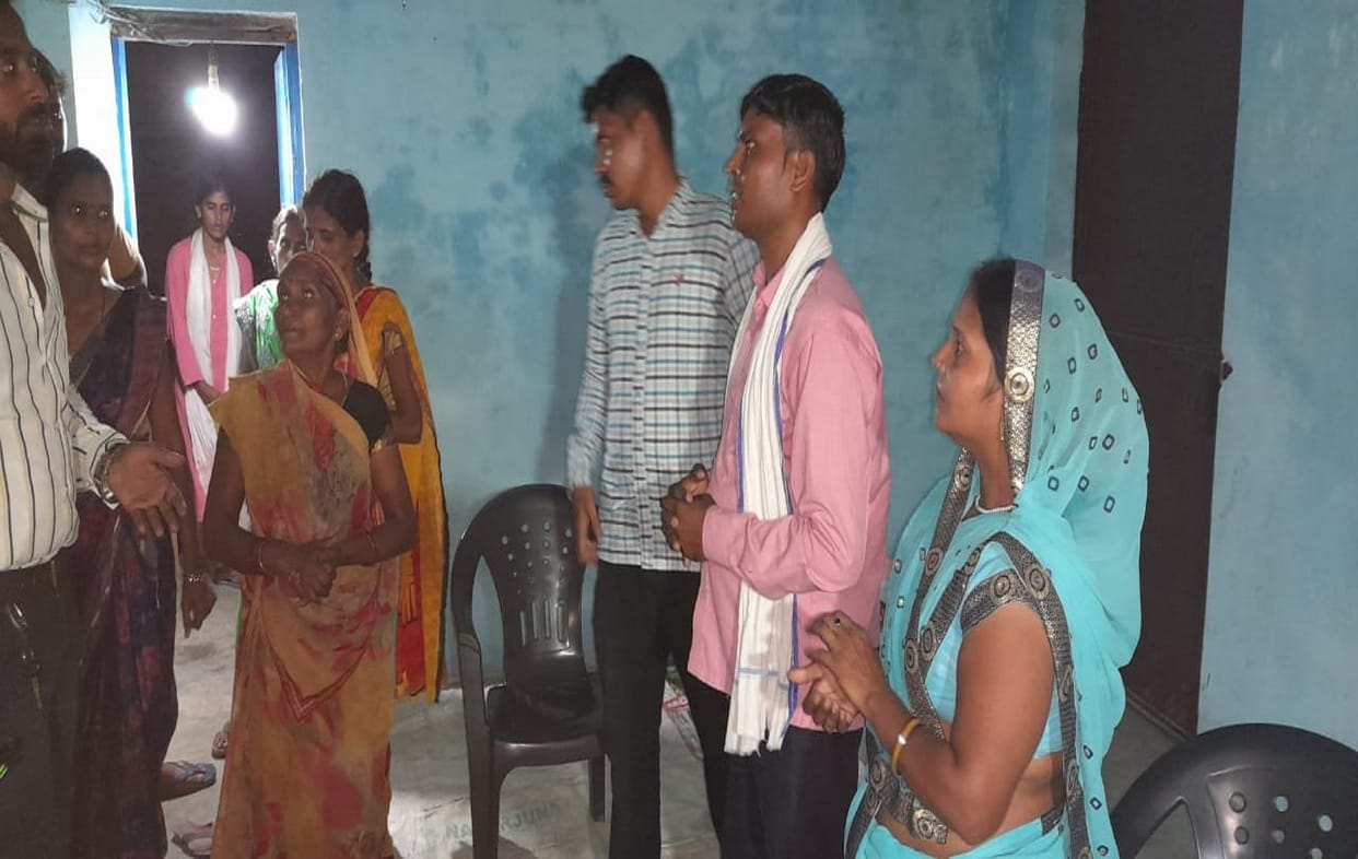 Three people caught converting religion  in varanasi police take in custody after villagers handed over