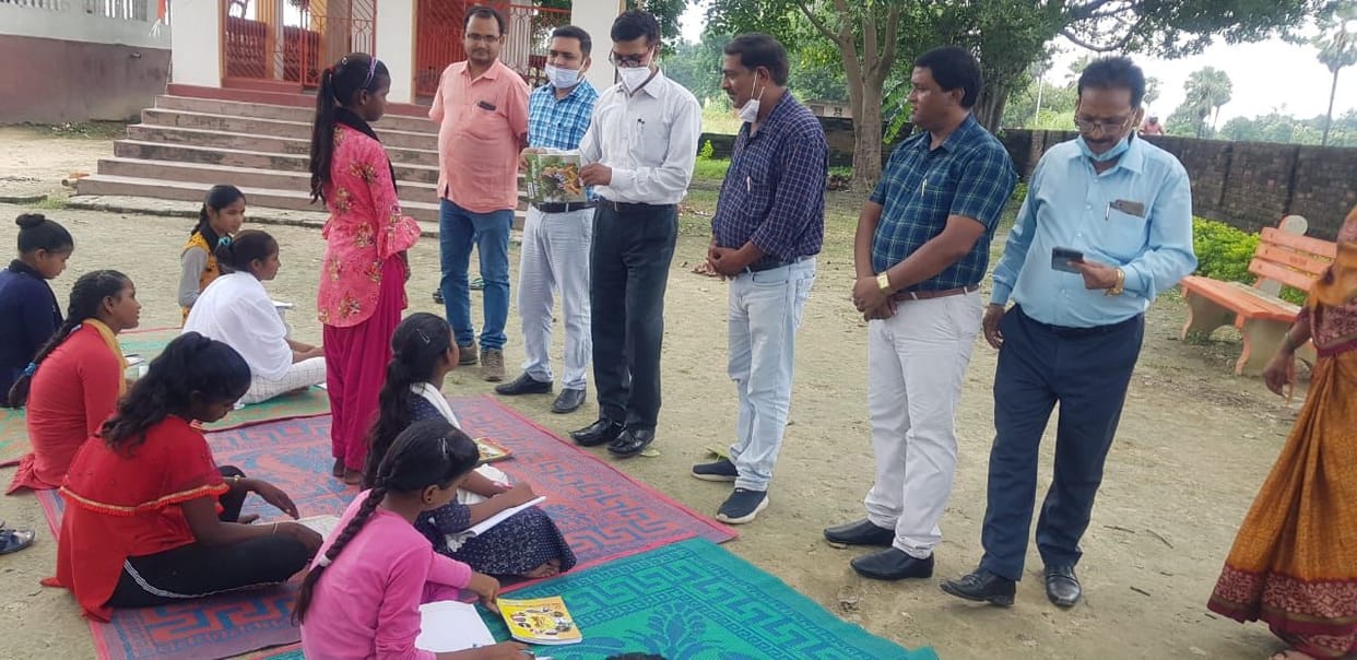 Inspection of Mohalla Pathshala, checked progress