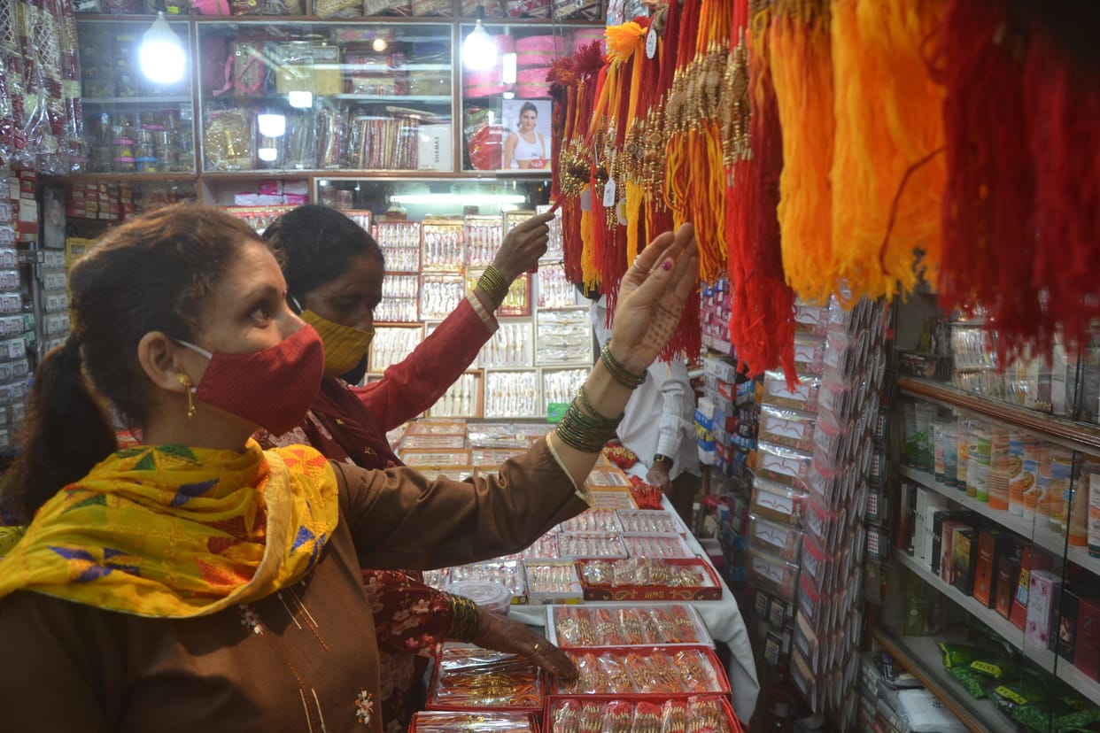 Solan city shops occupied with various beautiful Rakhi threads for Rakshabandhan