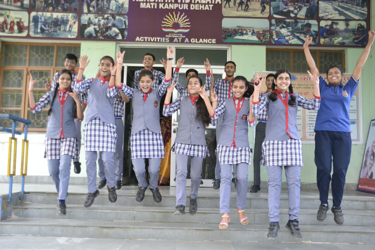 The marks rained heavily in CBSE 10th, the meritorious jumped with joy