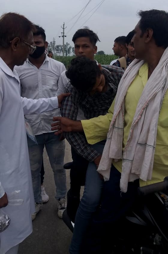 Student fell from roadways bus, flying squad escaped instead of helping