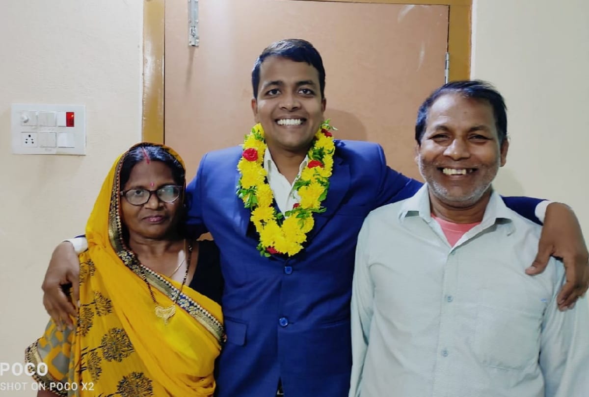 Farmer son Dr Rajkishore will discover paralysis medicine in America lab