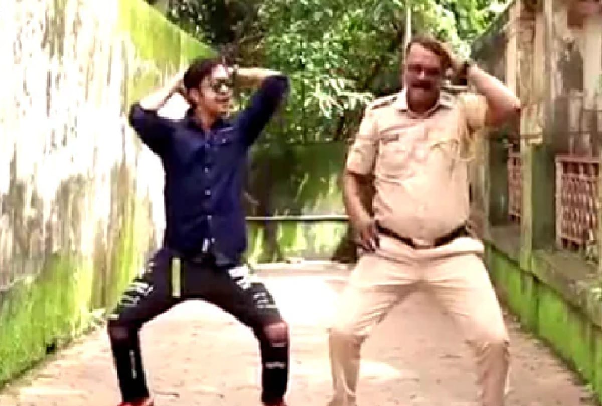 Maharashtra Mumbai cop dances his way into people hearts on social media