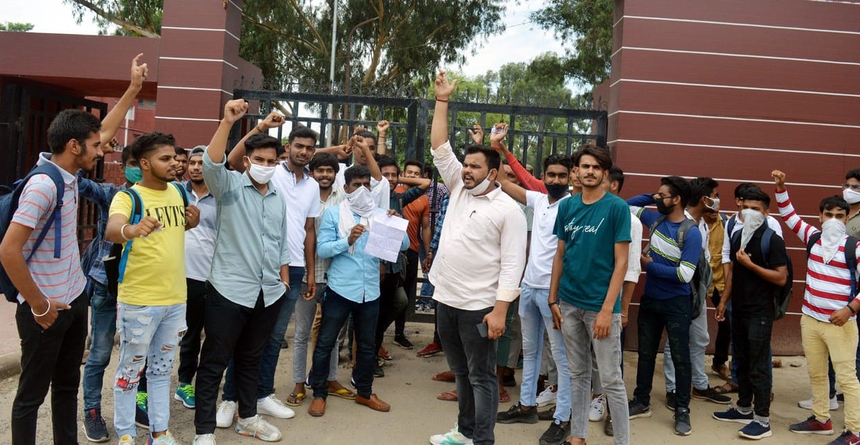 student demand online exam, but they did not follow rule of corna during protest in CBLU