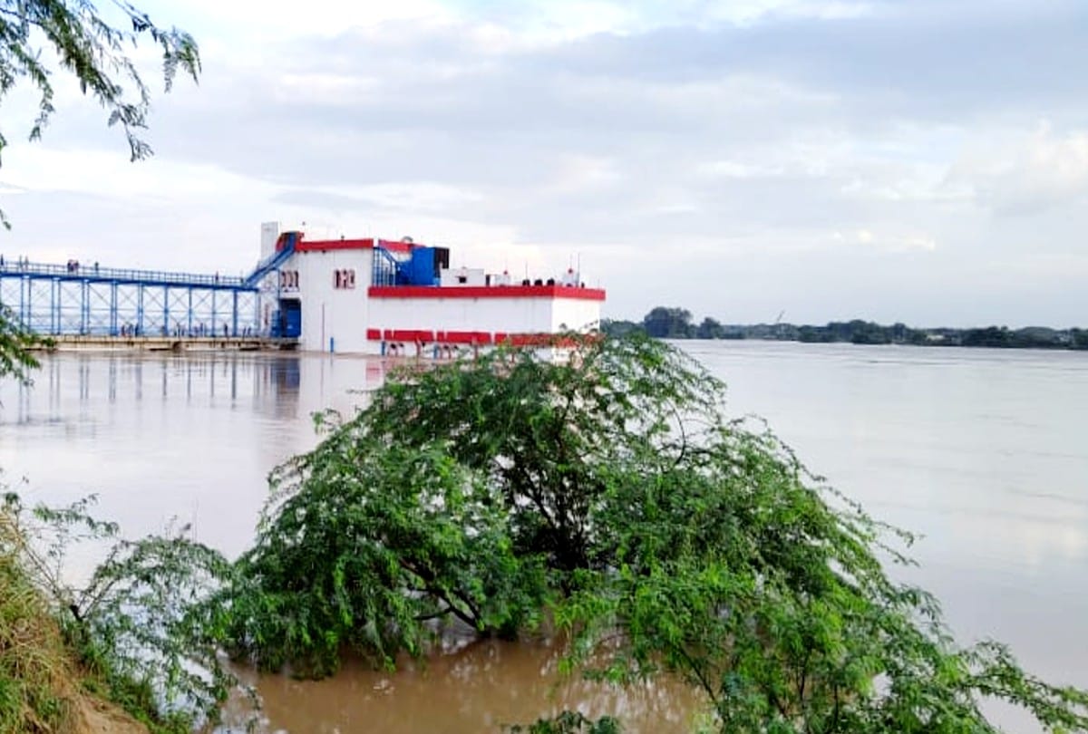 Flood In Chambal River Water Down