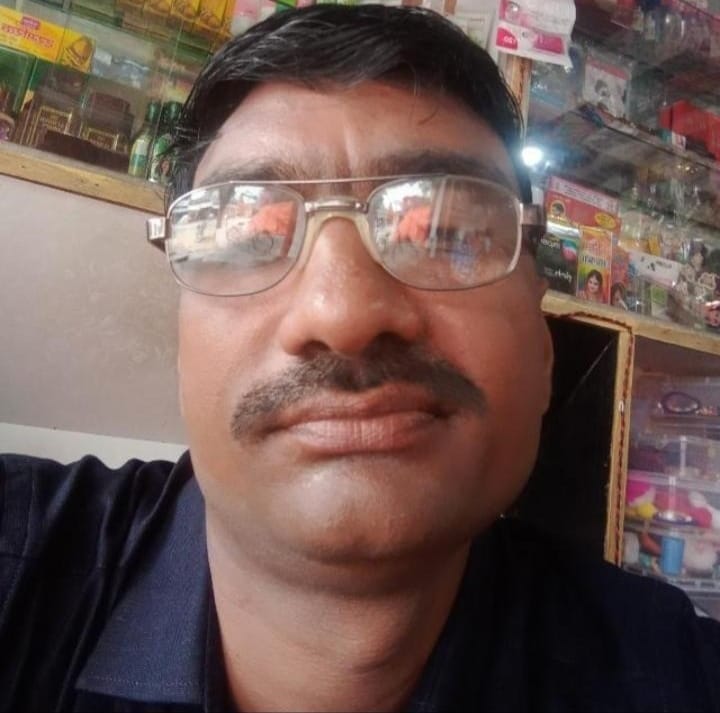 Jaunpur: The businessman gave his life by hanging, calling the relative and asking for one and a half lakh rupees