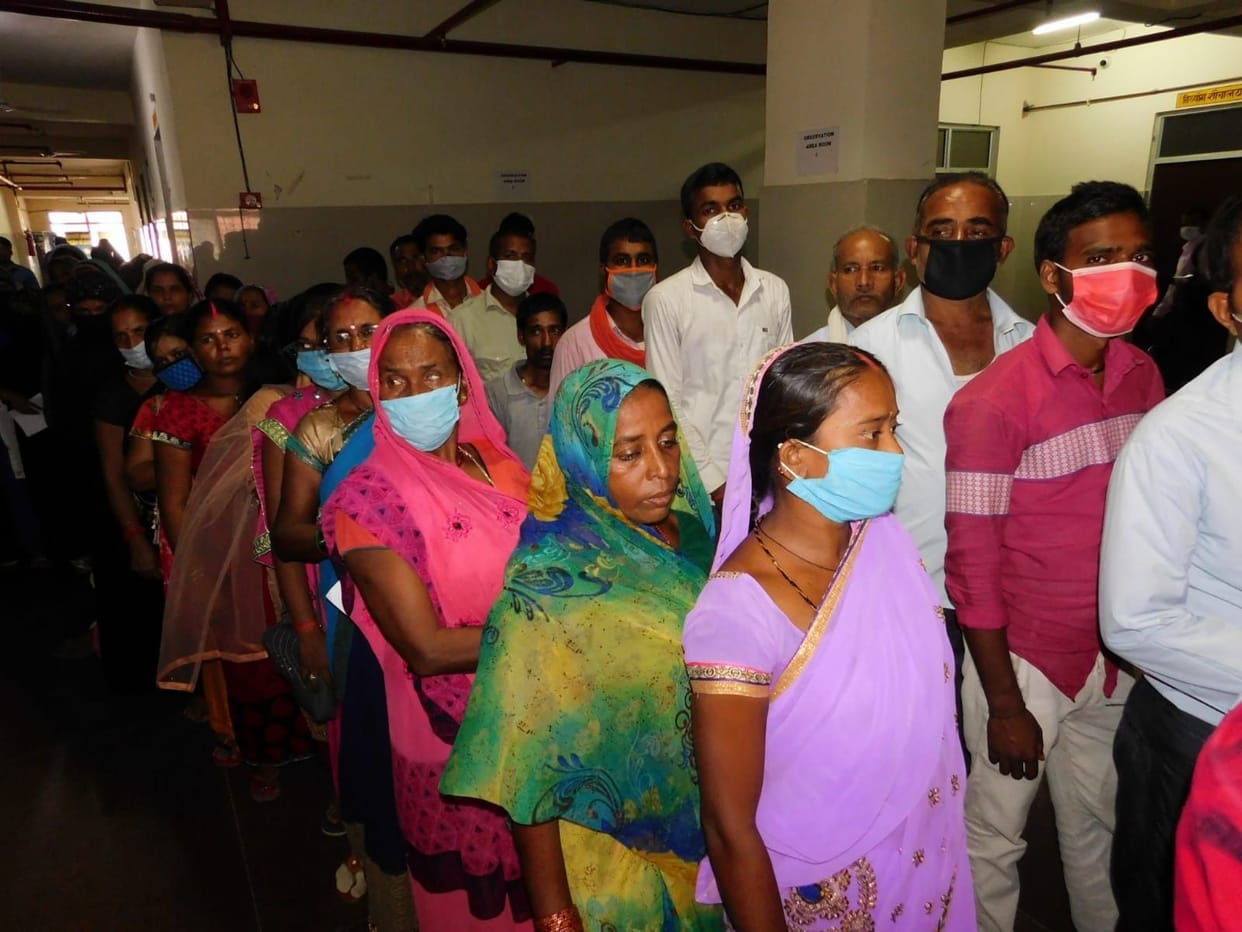 More crowd at centers, less vaccine