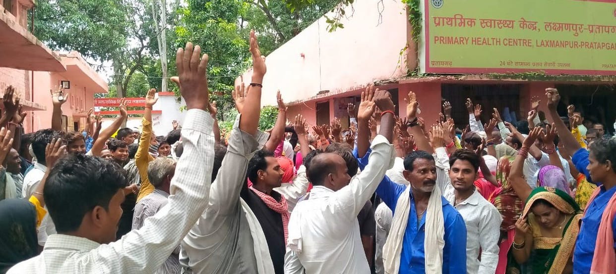 People furious over delay in applying vaccine, sabotage, police had to be called