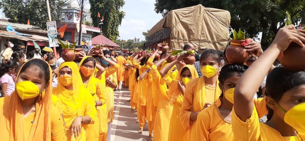Flood of faith in Kalash Yatra