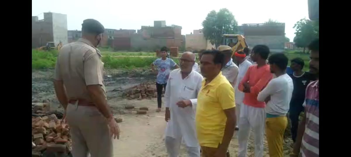 Municipal corporation's big action, yellow claw was run on five illegal colonies in 4 hours